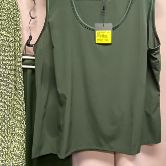 St. John Collection size 14 Jacket and Top. Pants  size 12 NWT - Picture 5 of 15